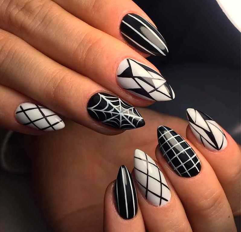 Идеальный маникюр ногтей с геометрией 2021